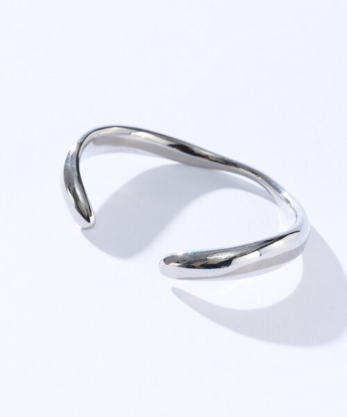 RIVE DROITE(リヴドロワ)の「【R.good(アールドットグッド)】カーブバングル(ブレスレット・レディース・シルバー/ゴールド・FREE)」の4枚目の写真