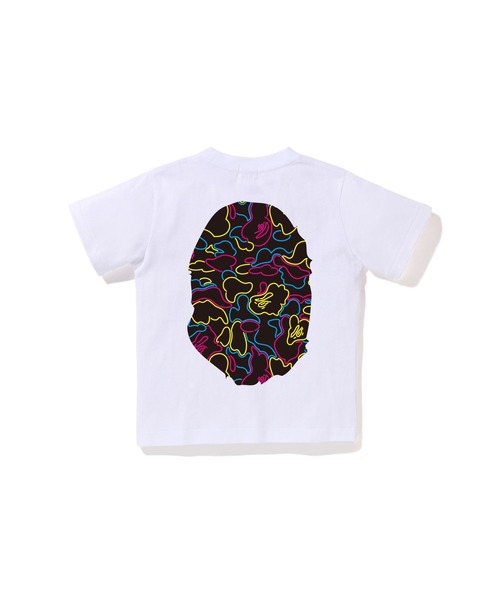 A BATHING APE（アベイシングエイプ）の「NEON CAMO BIG APE HEAD TEE（Tシャツ/カットソー・キッズ・ホワイト/ブラック・100/110/130/140/90/120）」の3枚目の写真