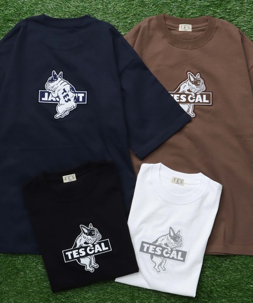 The Endless Summer(エンドレスサマー)の「TES CAL FELT WAPPEN BIG T-SHIRT / ビッグシルエットTシャツ(Tシャツ/カットソー・メンズ・ブラック/ホワイト/ネイビー/ブラウン・X-LARGE/LARGE/MEDIUM/SMALL)」の5枚目の写真