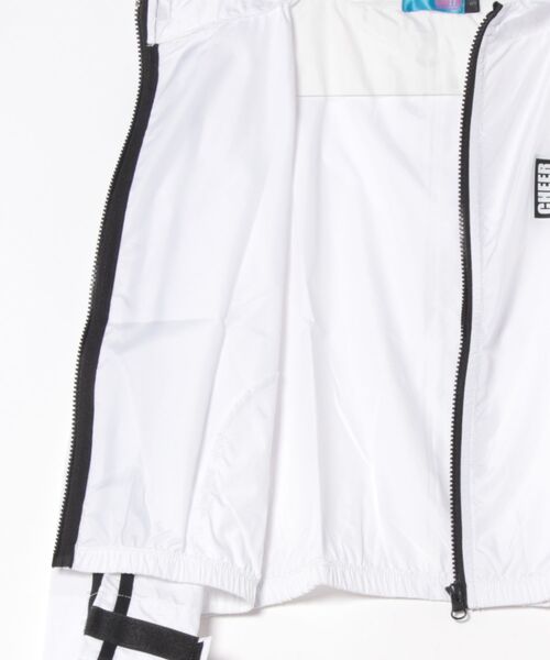CHEER(チアー)の「シャカシャカナイロンフードジャケット(ナイロンジャケット・レディース・ホワイト/ベージュ・S/M)」の18枚目の写真