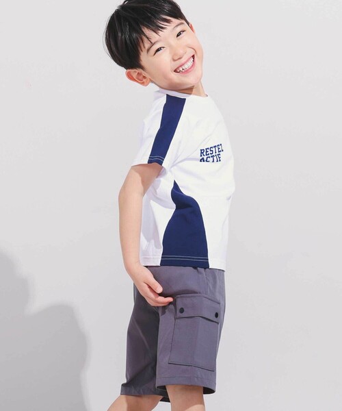 BeBe(ベベ)の「異素材切り替えバックナンバリングラグラン半袖Tシャツ(90~160cm)(Tシャツ/カットソー・キッズ・グリーン/ホワイト・140cm/130cm/120cm/150cm)」の5枚目の写真