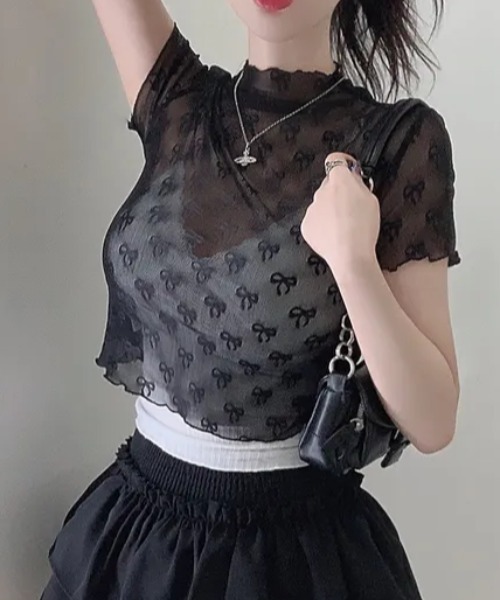 Vipoa（ヴィポア）の「sheer ribbon crop tops（Tシャツ/カットソー・レディース・ホワイト/ブラック・FREE）」の2枚目の写真
