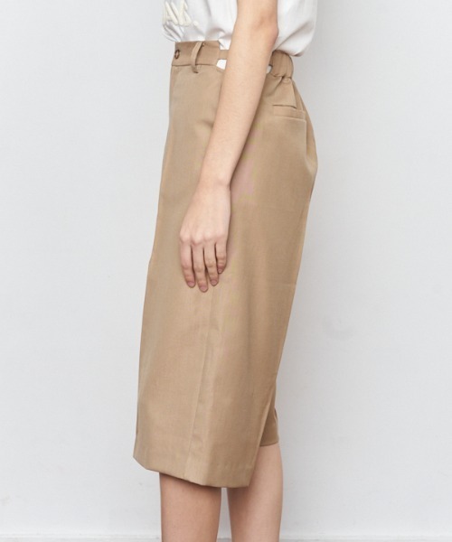 Muel Chic（ミュエルシック）の「Urith half pants ウリスハーフパンツ（その他パンツ・レディース・ネイビー/ベージュ/ピンク・SMALL/MEDIUM）」の13枚目の写真