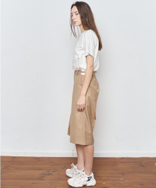 Muel Chic（ミュエルシック）の「Urith half pants ウリスハーフパンツ（その他パンツ・レディース・ネイビー/ベージュ/ピンク・SMALL/MEDIUM）」の10枚目の写真