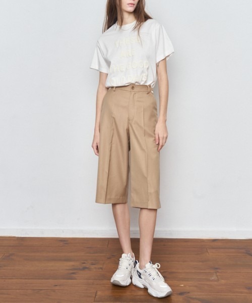 Muel Chic（ミュエルシック）の「Urith half pants ウリスハーフパンツ（その他パンツ・レディース・ネイビー/ベージュ/ピンク・SMALL/MEDIUM）」の7枚目の写真