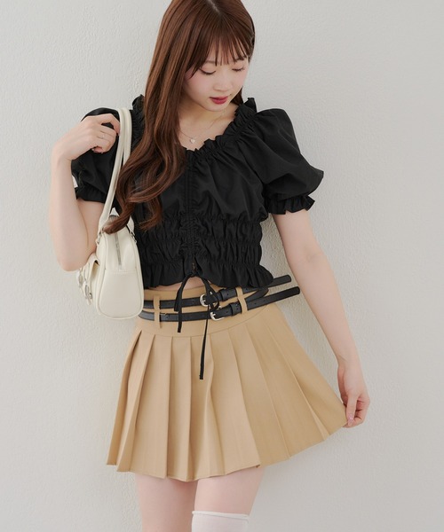 continuer de NICE CLAUP(コンティニューデナイスクラップ)の「シャーリング半袖ブラウス(シャツ/ブラウス・レディース・ブラック/レッド/オフホワイト/チェック・FREE)」の12枚目の写真