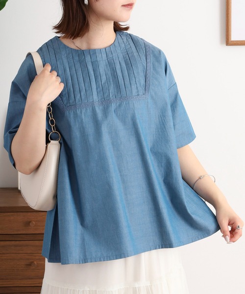 Emago（イマゴ）の「EMAGO お花レース風刺繍ブラウス（シャツ/ブラウス・レディース・オリーブ/ブルー・FREE）」の3枚目の写真