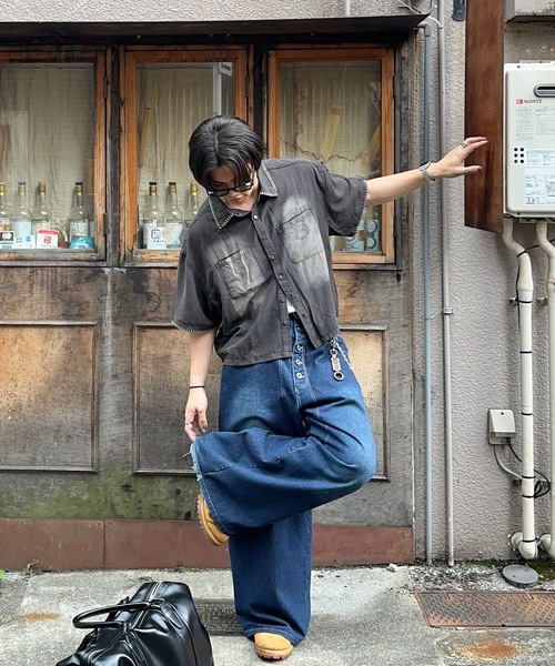 MandO（Auntie Rosa）（エムオー）の「【MandO】ヴィンテージ加工ドッグロゴステッチシャツ（シャツ/ブラウス・メンズ・ブラック/チャコール/ブラウン・LARGE/MEDIUM）」の2枚目の写真