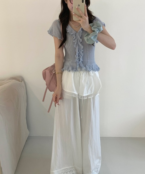 Lace Ladies(レースレディース)の「フロント フリル メロー リブ ニット トップス(ニット/セーター・レディース・グレー/ブルー/ブラック/アイボリー・FREE)」の5枚目の写真
