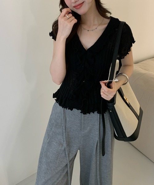 Lace Ladies(レースレディース)の「フロント フリル メロー リブ ニット トップス(ニット/セーター・レディース・グレー/ブルー/ブラック/アイボリー・FREE)」の13枚目の写真