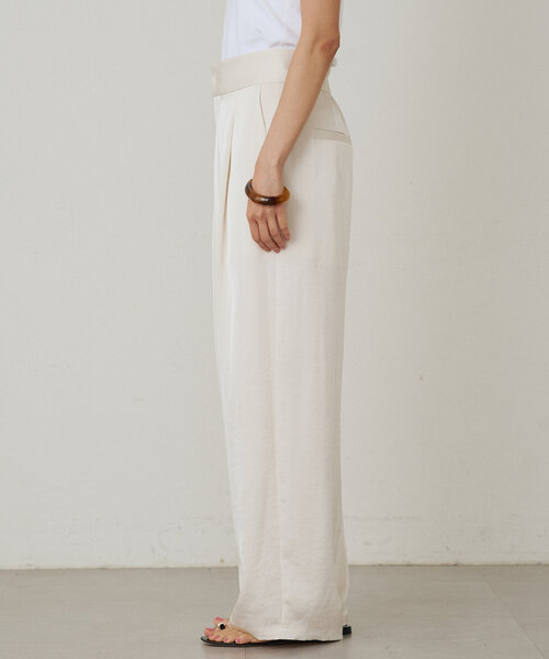 Loungedress ラウンジドレス シニヨン サテンリーフパンツ LOUNGEDRESS（ラウンジドレス）の「【CHIGNON/シニヨン】サテン