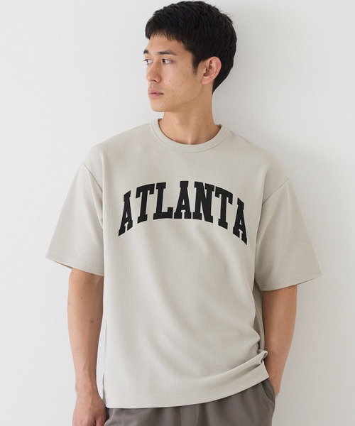 coca(coca)(コカ)の「エンボスプリントTシャツ(Tシャツ/カットソー・メンズ・ブラック/ライトグレー・XL/M/L)」の2枚目の写真