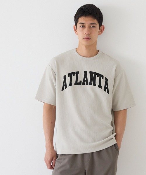 coca(coca)(コカ)の「エンボスプリントTシャツ(Tシャツ/カットソー・メンズ・ブラック/ライトグレー・XL/M/L)」の5枚目の写真