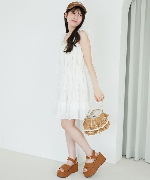 MAJESTIC LEGON(マジェスティックレゴン)の「ギャザーフリルミニワンピ(ワンピース・レディース・イエロー/ピンク/ブラック/オフホワイト・MEDIUM)」の7枚目の写真