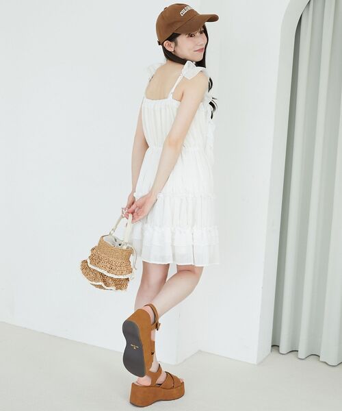 MAJESTIC LEGON(マジェスティックレゴン)の「ギャザーフリルミニワンピ(ワンピース・レディース・イエロー/ピンク/ブラック/オフホワイト・MEDIUM)」の8枚目の写真