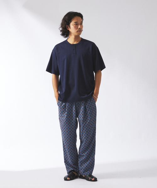 JOURNAL STANDARD relume（ジャーナルスタンダード　レリューム）の「50/-ポンチ 汗ジミ防止 ヘンリーネックT（Tシャツ/カットソー・メンズ・ブラック系その他/ライトグレー/ホワイト/ネイビー・SMALL/MEDIUM/LARGE）」の20枚目の写真