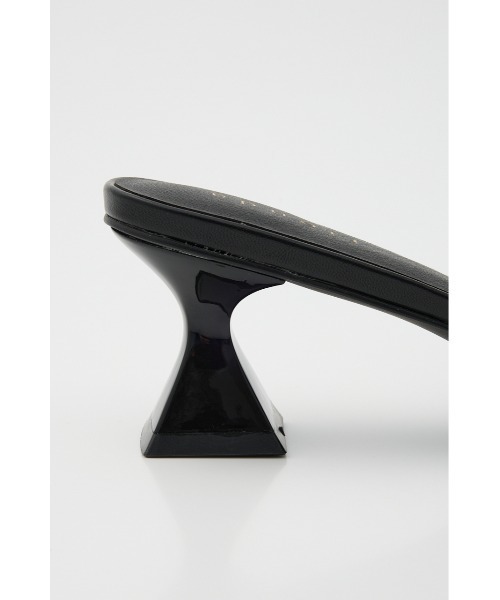 rienda（リエンダ）の「レディーフェザーミュール（サンダル・レディース・ブラウン/ブラック・SMALL/MEDIUM/LARGE）」の12枚目の写真