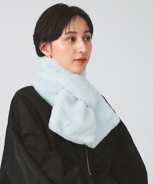 Ray BEAMS(レイビームス)の「フェイクファー ティペット(マフラー・レディース・その他/サックスブルー/ブラック/イエロー・ONE SIZE)」の9枚目の写真