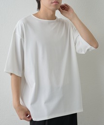 パウダリングポンチラウンドヘムTEE