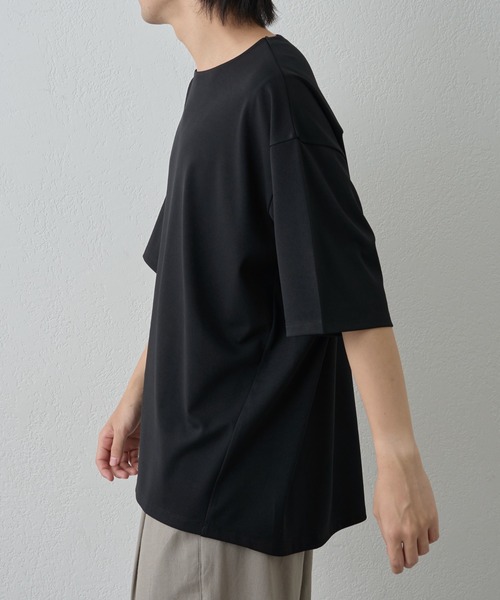 COLONY 2139(コロニートゥーワンスリーナイン)の「パウダリングポンチラウンドヘムTEE(Tシャツ/カットソー・メンズ・ブラック/ホワイト・MEDIUM/LARGE)」の8枚目の写真
