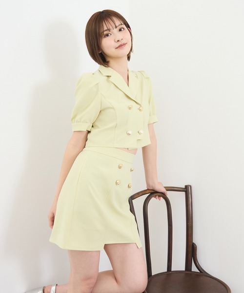 REDYAZEL（レディアゼル）の「【セットアップ可能】レイヤードダブルショートジャケット（テーラードジャケット・レディース・ベージュ/ネイビー/ミント・FREE）」の2枚目の写真