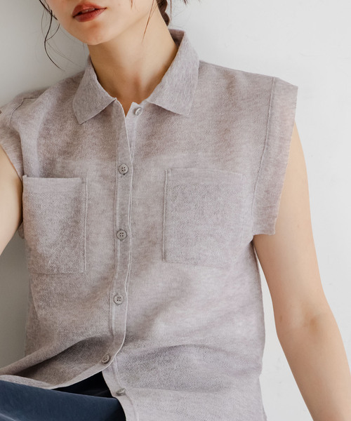 Noble（ノーブル）の「【洗える】スポンジシアーノースリーブシャツニット（ニット/セーター・レディース・ベージュ/ライトグレー/ライトグリーン・FREE）」の4枚目の写真