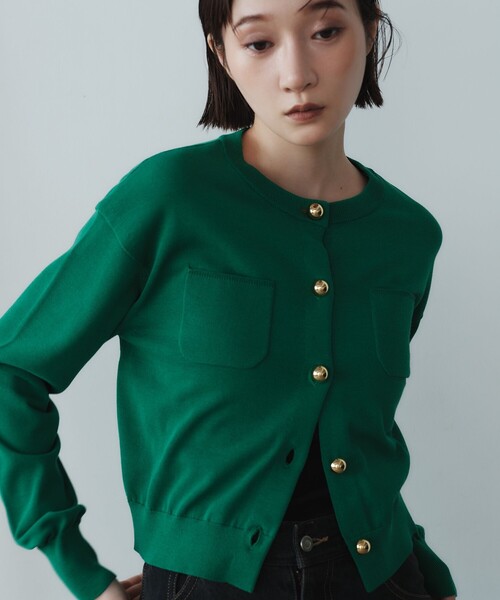 EMMEL REFINES(エメルリファインズ)の「<EMMEL REFINES>EM HW ボタンポケット ミニ カーディガン(カーディガン/ボレロ・レディース・ケリーグリーン/レッド/ブラック・FREE)」の1枚目の写真