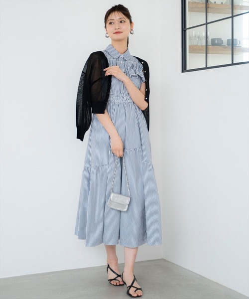 AND COUTURE(アンドクチュール)の「シャイニーシアーⅤネックカーディガン(カーディガン/ボレロ・レディース・ブラック/ベージュ/オフホワイト/ピンク・FREE)」の21枚目の写真
