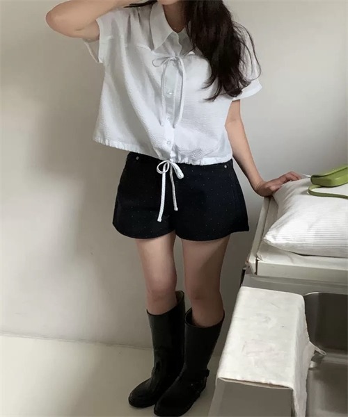 FREE STYLISTS(フリー スタイリスト)の「フロントリボン裾ドローコードストライプ柄シャツ(シャツ/ブラウス・レディース・ブルー/ピンク・FREE)」の5枚目の写真