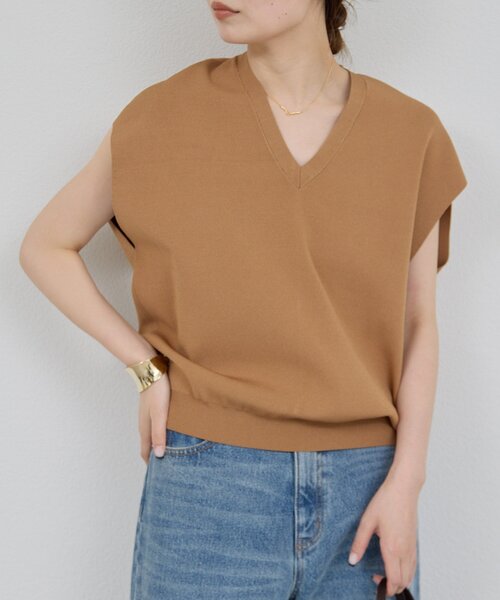 GALLARDAGALANTE（ガリャルダガランテ）の「Vフレンチニット（ベスト・レディース・ブラック/キャメル・FREE）」の10枚目の写真