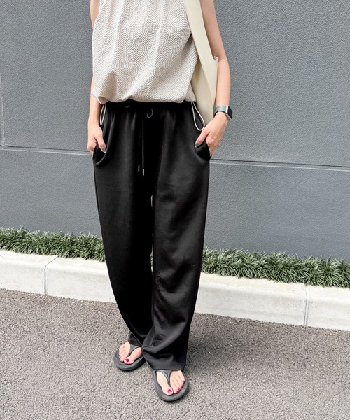 feepur（フェピュール）の「ポンチカーブイージーパンツ（その他パンツ・レディース・ブラック/ブラウン/グレー・SMALL/MEDIUM）」の20枚目の写真