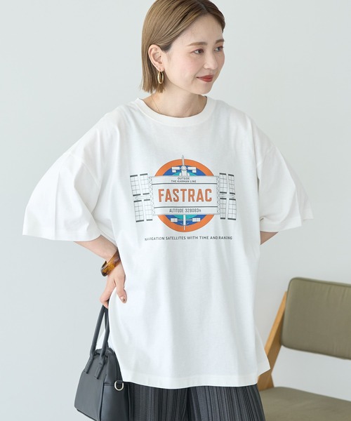 AMERICAN HOLIC(アメリカンホリック)の「スペースプリントTシャツ(Tシャツ/カットソー・レディース・グリーン/チャコールグレー/オフホワイト・FREE)」の2枚目の写真