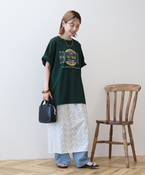AMERICAN HOLIC(アメリカンホリック)の「スペースプリントTシャツ(Tシャツ/カットソー・レディース・グリーン/チャコールグレー/オフホワイト・FREE)」の4枚目の写真