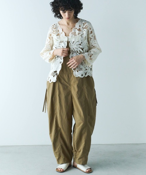 Libra Cue（リブラ キュー）の「フラワーレースカーディガンブラウス（シャツ/ブラウス・レディース・アイボリー/ブラック・FREE）」の13枚目の写真