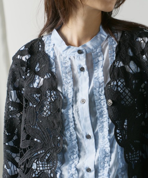 Libra Cue（リブラ キュー）の「フラワーレースカーディガンブラウス（シャツ/ブラウス・レディース・アイボリー/ブラック・FREE）」の20枚目の写真