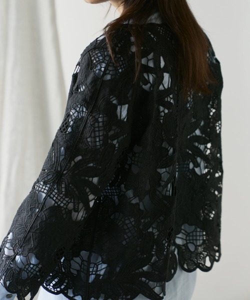 Libra Cue（リブラ キュー）の「フラワーレースカーディガンブラウス（シャツ/ブラウス・レディース・アイボリー/ブラック・FREE）」の22枚目の写真