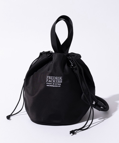 FREDRIK PACKERS（フレドリックパッカーズ）の「【FREDRIK PACKERS】≪別注≫TT CANDY SHOULDER　/　キャンディーショルダー　巾着バッグ　手提げ（ショルダーバッグ・レディース・グレー/ブラック/ブラック系その他2/オリーブ/ブラック系1・FREE）」の12枚目の写真