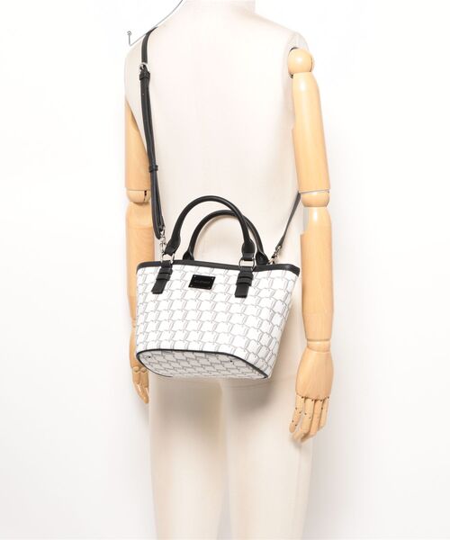 JILL STUART（ジルスチュアート）の「JILL STUART(ジル スチュアート)　ブランチ　2WAYハンド（ハンドバッグ・レディース・チョコ/ブラック/ピンク・FREE）」の7枚目の写真