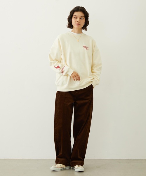 MILKFED.(ミルクフェド)の「HEART BALLOON SWEAT TOP(スウェット・レディース・オフホワイト/ネイビー/チャコール・M/L)」の14枚目の写真