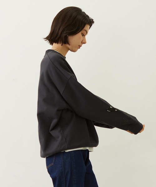 MILKFED.(ミルクフェド)の「HEART BALLOON SWEAT TOP(スウェット・レディース・オフホワイト/ネイビー/チャコール・M/L)」の18枚目の写真