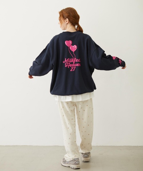 MILKFED.(ミルクフェド)の「HEART BALLOON SWEAT TOP(スウェット・レディース・オフホワイト/ネイビー/チャコール・M/L)」の8枚目の写真