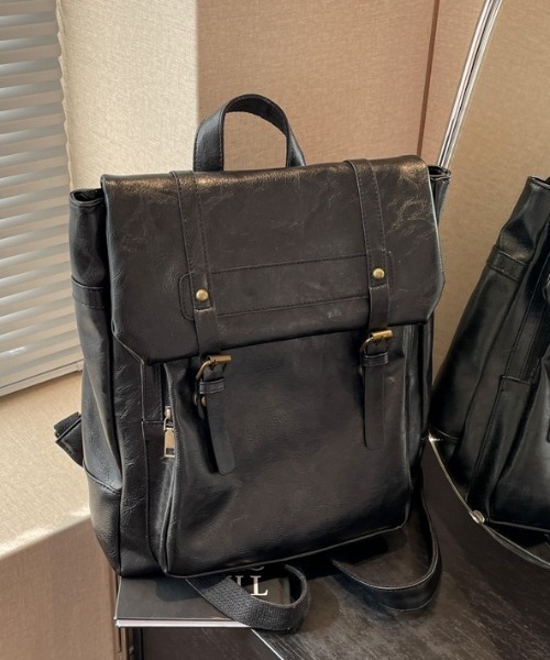 Teem Store(チームストア)の「【大容量/A4対応】スクエアフェイクレザーバックパック(バックパック/リュック・レディース・ブラック/ブラウン・F)」の8枚目の写真