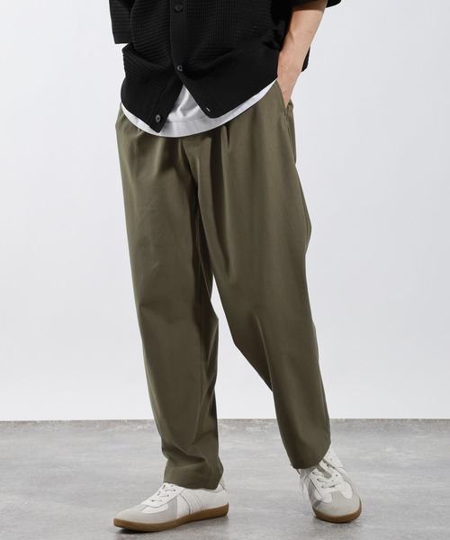 BAYFLOW（ベイフロー）の「【WONDER SHAPE(ワンダーシェイプ)】ワンタックトラウザー（スラックス・メンズ・ブラック/カーキ/チャコールグレー・SMALL/LARGE/MEDIUM）」の18枚目の写真