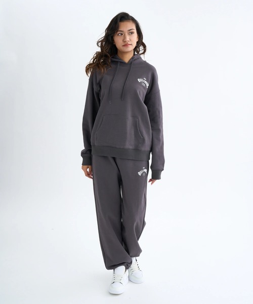 BILLABONG(ビラボン)の「BILLABONG レディース ARCH LOGO SWEAT PANTS セットアップボトムス 【2025年秋冬モデル】/ビラボンセットアップ対応ルーズフィットウエストゴムスウェットパンツ(スウェットパンツ・レディース・グレー/ホワイト/オフホワイト・MEDIUM/LARGE)」の11枚目の写真