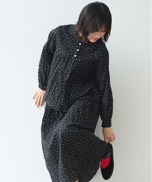 bulle de savon（ビュルデサボン）の「●しわしわdot print 丸衿 ブラウス（シャツ/ブラウス・レディース・ブラック・FREE）」の10枚目の写真