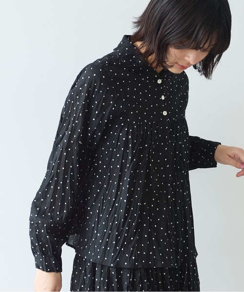 bulle de savon（ビュルデサボン）の「●しわしわdot print 丸衿 ブラウス（シャツ/ブラウス・レディース・ブラック・FREE）」の5枚目の写真