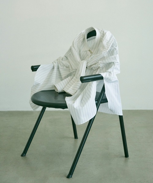 ADAM ET ROPE'(アダムエロペ)の「【EMOELLE】オーバーサイズシャツ(シャツ/ブラウス・レディース・ホワイト系その他2/サックスブルー・FREE)」の20枚目の写真