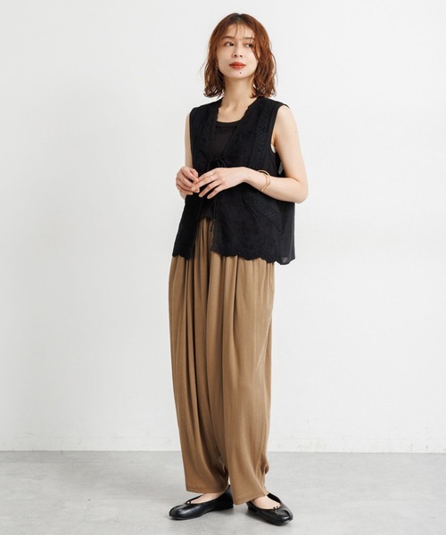 studio CLIP（スタディオクリップ）の「刺繍レースジレ（ベスト・レディース・ブラック/オフホワイト・FREE）」の15枚目の写真