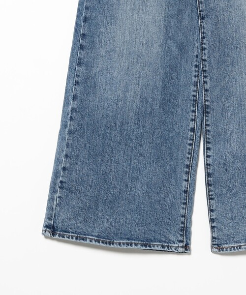 Ray BEAMS（レイビームス）の「LEVI’S(R) / 728(TM) ハイライズ ワイドレッグ ジーンズ（デニムパンツ・レディース・ブルー・25inch/26inch/27inch）」の5枚目の写真