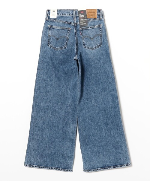 Ray BEAMS（レイビームス）の「LEVI’S(R) / 728(TM) ハイライズ ワイドレッグ ジーンズ（デニムパンツ・レディース・ブルー・25inch/26inch/27inch）」の6枚目の写真